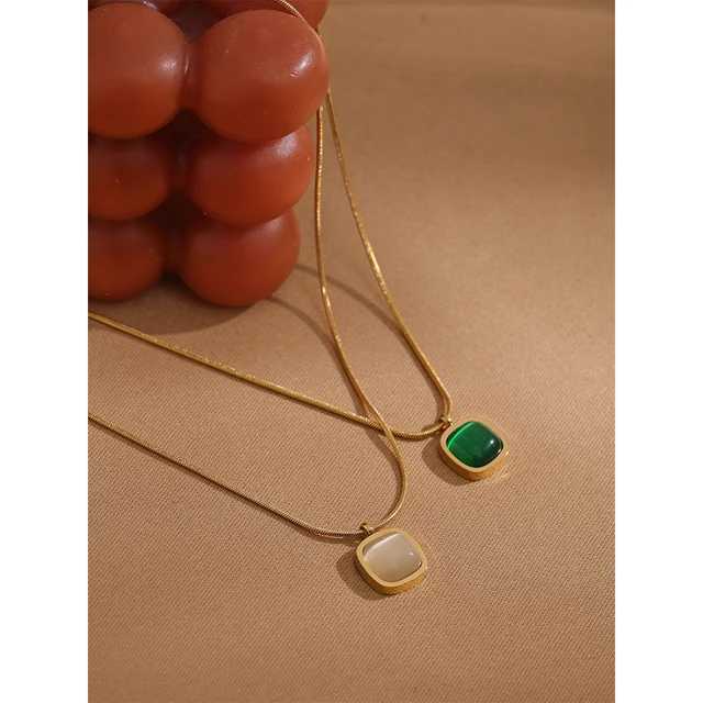 carré blasé Necklace