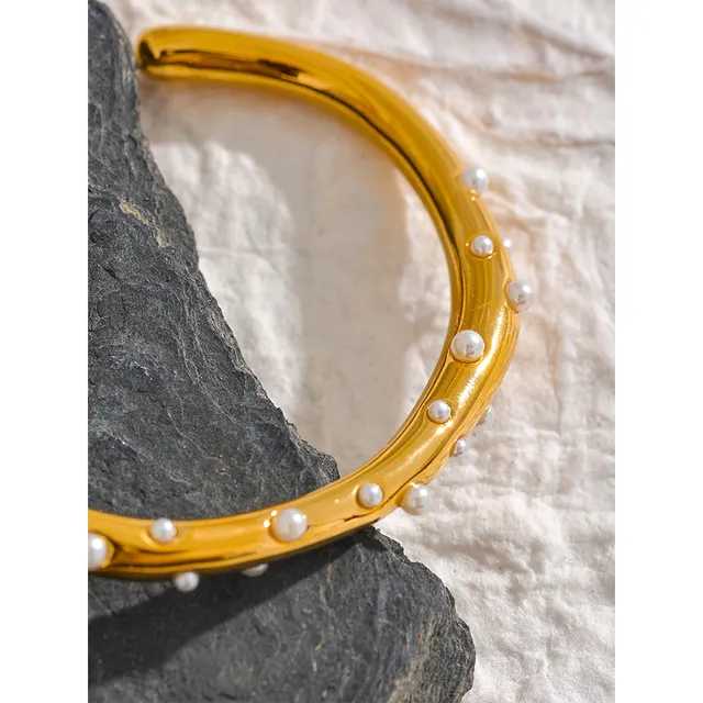 Drops of Pearls Bangle
