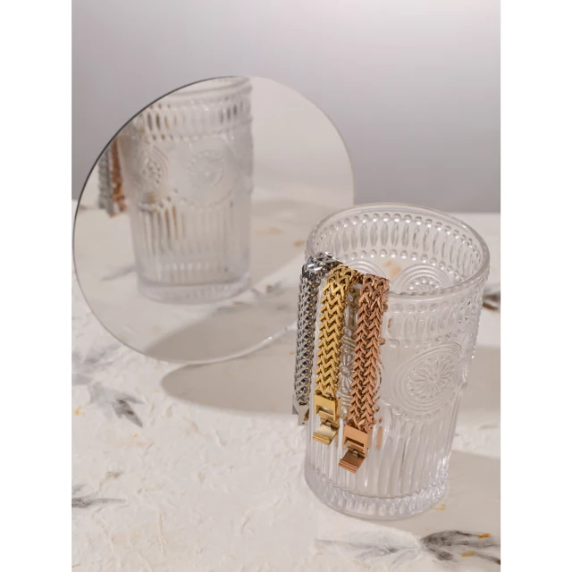 The Cosmopolitan Bracelet