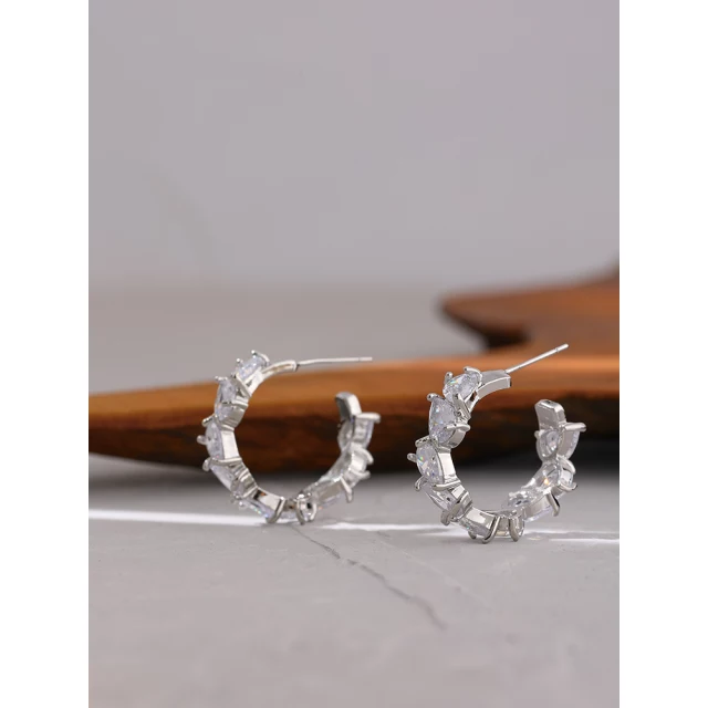 Royal Hoops