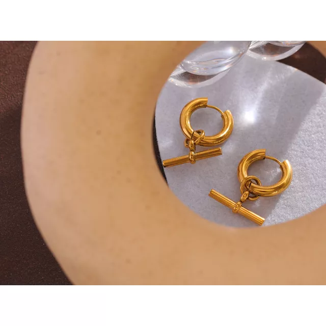 The Clara Hoops
