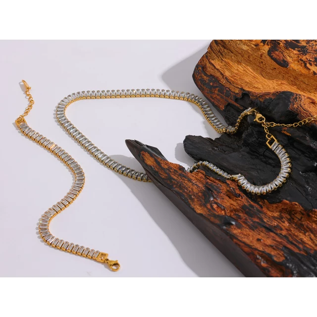 Polýchromo Necklace (Pure Zirconia)