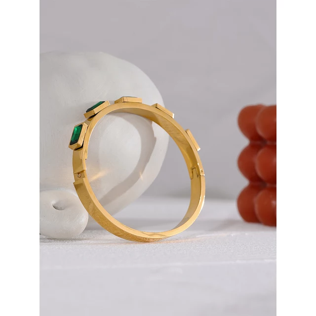 Antoinette Hinged Bangle