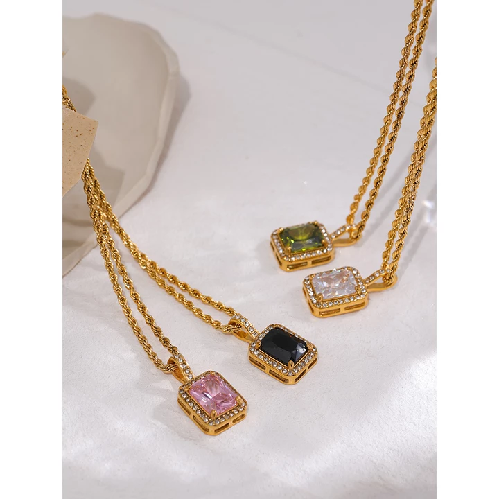Victoria Pendant