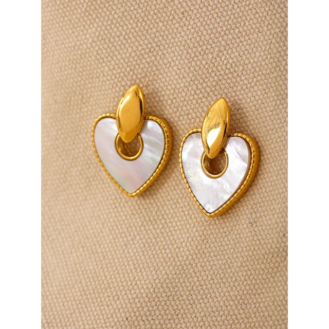 Monique Heart Earrings