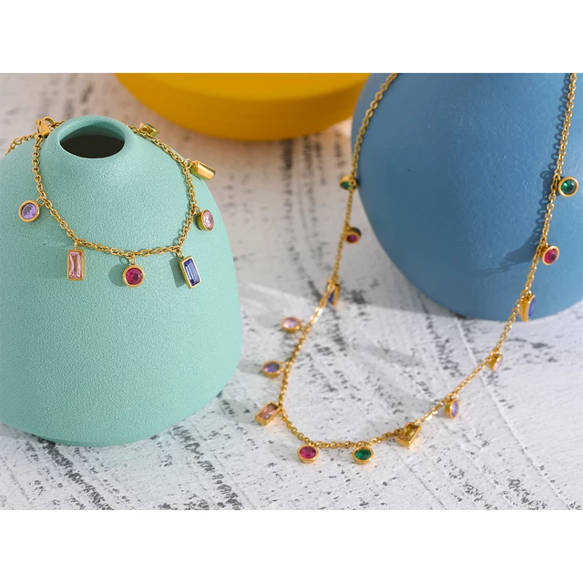 Iridiana Necklace