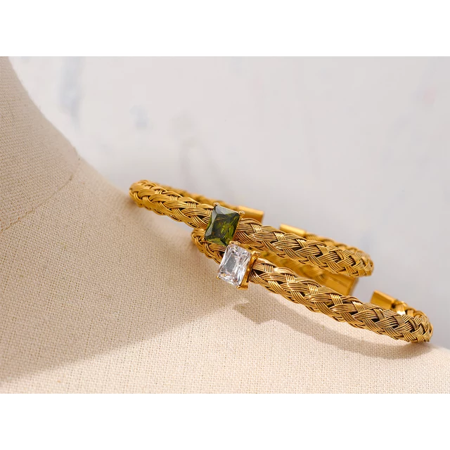 le tressé Cuff (deep Green)