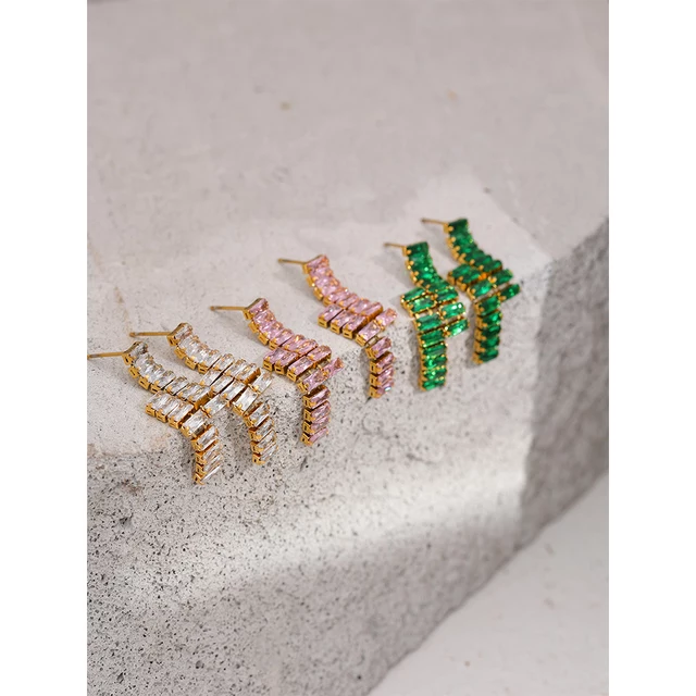 Polýchromo Dangle Earrings (Pink Zirconia)