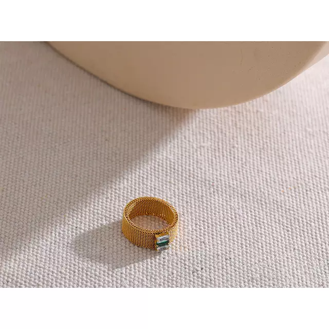 Laurette Ring