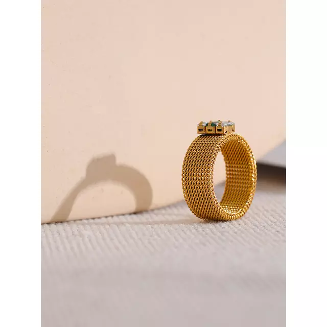 Laurette Ring