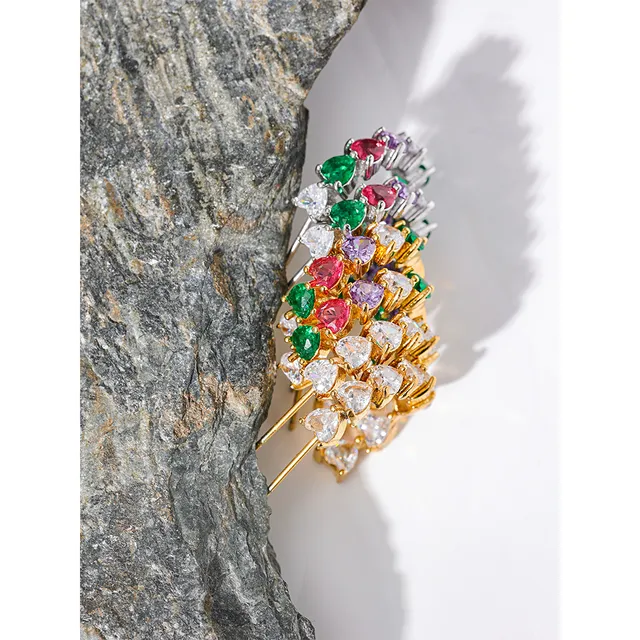 Loretta Hoops (Gold)