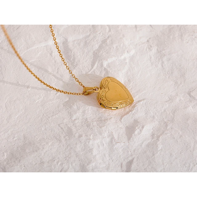 Mabilia Heart Necklace