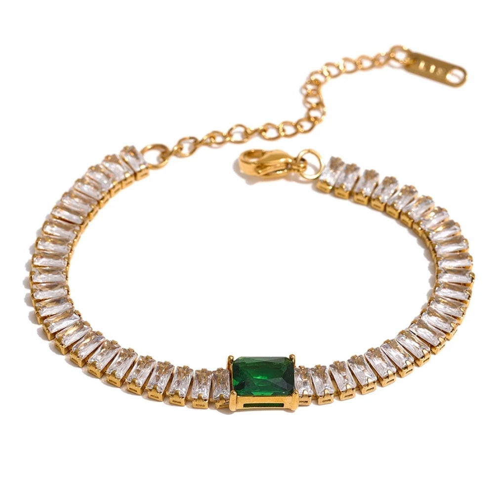 Annette Necklace (Emerald Green)