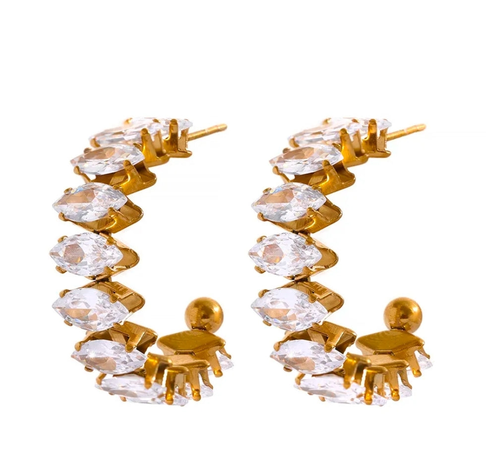 Diana Earrings (Emerald Green)