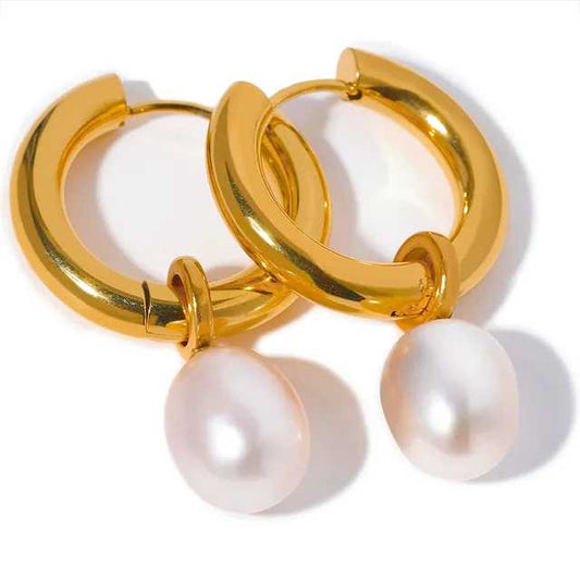 Raimona Pearl Earrings