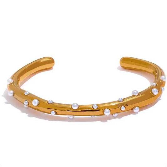 Drops of Pearls Bangle