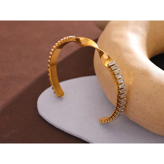 The Delphine Cuff