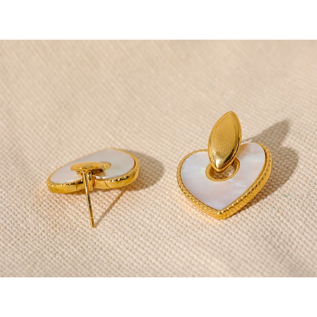 Monique Heart Earrings