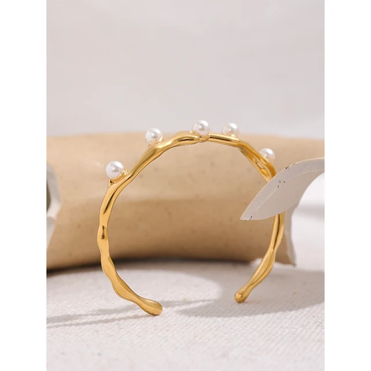 Suzette Bangle