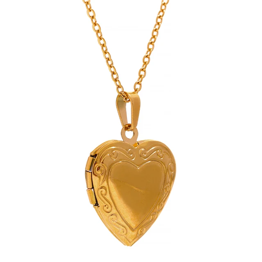 Mabilia Heart Necklace