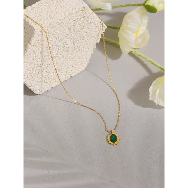 La Brise Necklace (Jade)