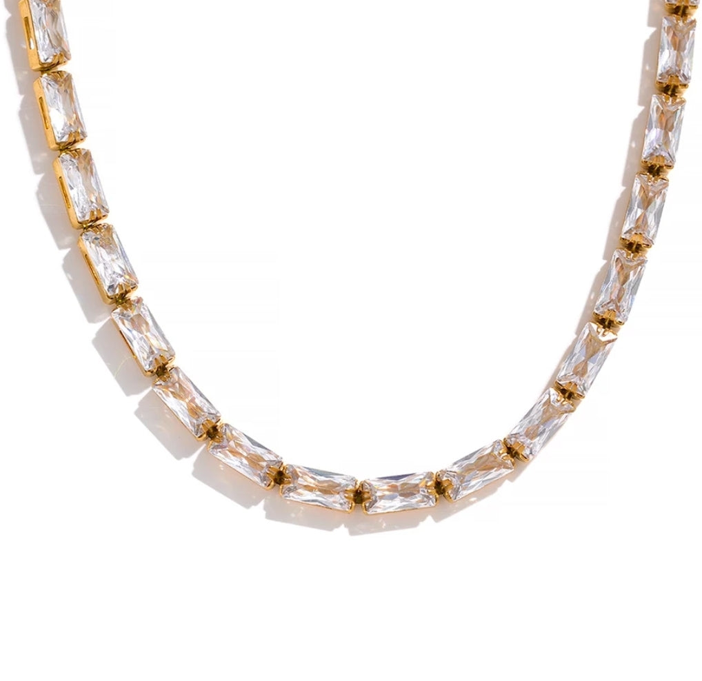 Zellbury Necklace (White)